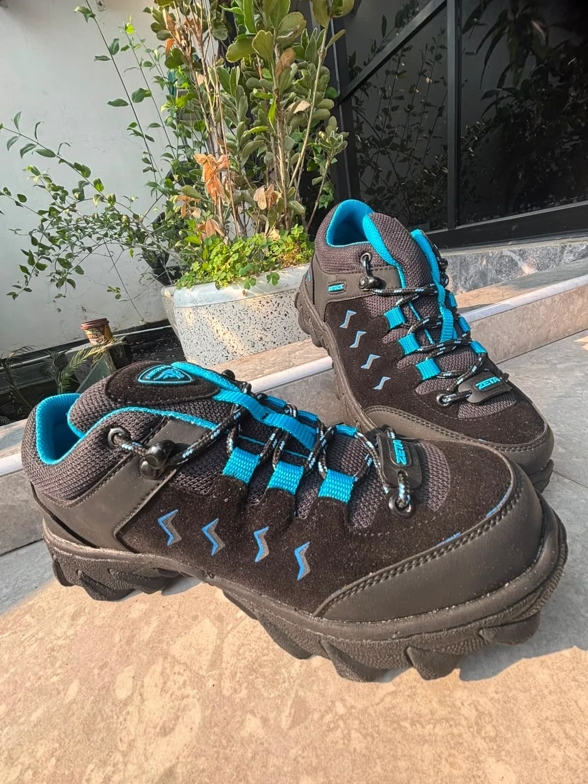 Sepatu Gunung Rubtrack Size 41